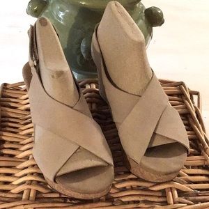 Clarks Tan/Beige microsuede-like Cork Sole Wedge Sandals Size 8 1/2.